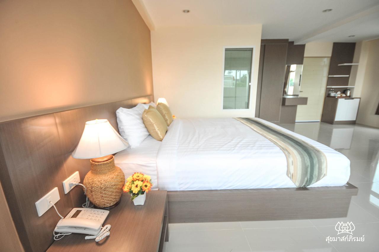 Sukkhamas Pirom Hotel Nakhon Ratchasima Luaran gambar